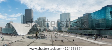 PARIS - SEPTEMBER 21: Panorama of La Defense on September 21, 2012 in Paris, France. Defense is the most important business district of Paris.
