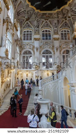 St. Petersburg, Russia, on July 24, 2012. Interior of one of museum halls State Hermitage. The Hermitage - one of the best-known art museums of the world