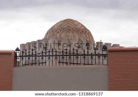 The roof of Almoravid Koubba or Kiosko located near the Marrakech Museum, Morocco Foto stock © 