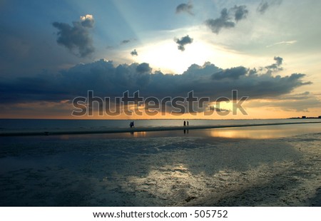 Sunset strollers on Fort Myers Beach