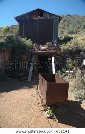 Arizona Ghost Town Mine entrance