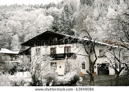 Mountain chalet (winter)