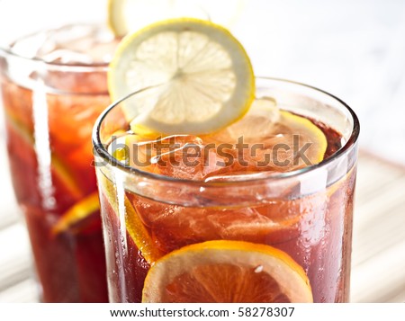 iced tea and lemon