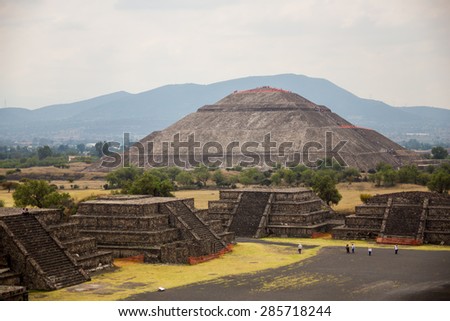 Teotihuacan aztec ruins in central mexico.