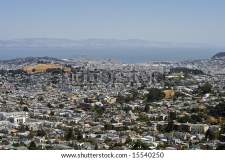 A shot of San Francisco taken from the top of Twin Peaks