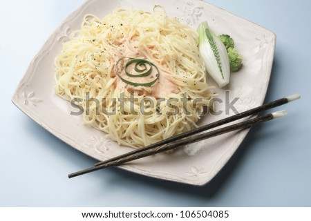 Spaghetti with chop sticks