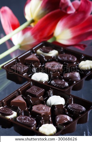 chocolate dessert and flowers
