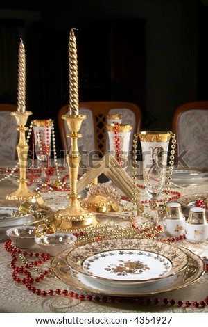 Table with gold dishes