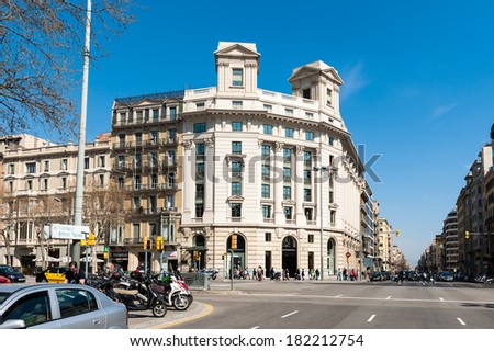 BARCELONA, SPAIN - MAR 15, 2014: Architecture on the Passeig de Gracia in Barcelona, Spain.  It\'s one of the most important shopping and business areas in the city