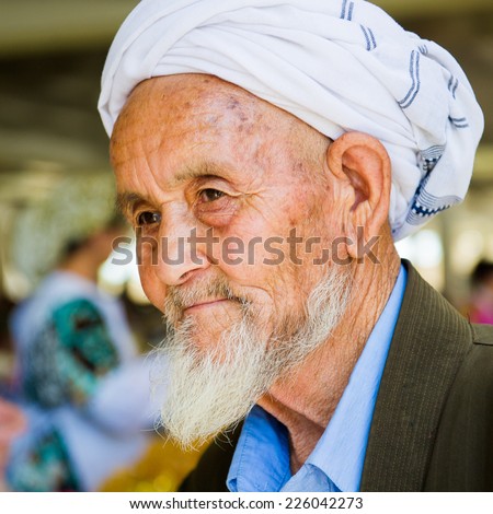 SAMARKAND, UZBEKISTAN - JUNE 10, 2011: Portrait of unidentified Uzbek man with beard and turban in Uzbekistan, Jun 10, 2011.  81% of people in Uzbekistan belong to Uzbek ethnic group