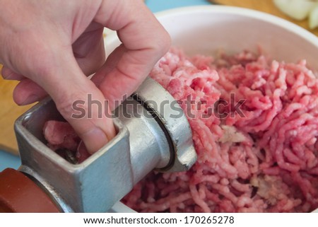 minced meat grinder and bowl