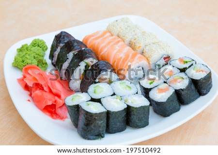 white plate with set of rolls