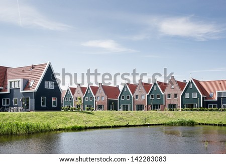 New houses in the idyllic landscape, Volendam, Netherlands