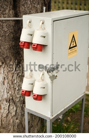 Outdoor electric control box, distribution box
