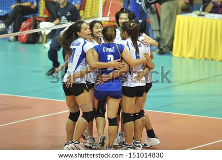 BANGKOK,THAILAND-AUGUST16,2013: Thailand team celebrates after scoring FIVB Volleyball World Grand Prix 2013 between Thailand and Puerto Rico at Indoor stadium on August16,2013 in Bangkok,Thailand.