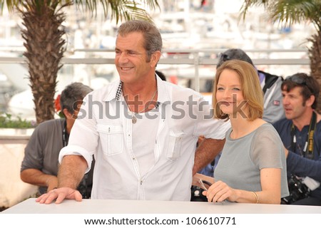 CANNES, FRANCE - MAY 18, 2011: Mel Gibson & Jodie Foster at the photocall for their movie \