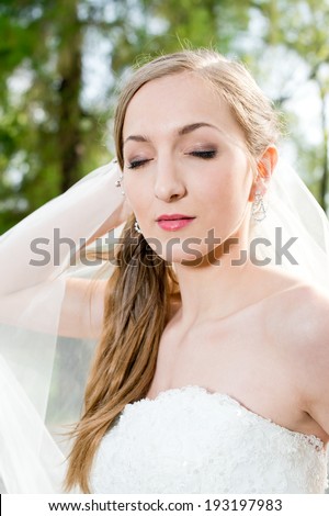 Beauty wedding makeup. Bride.