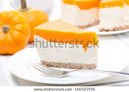 cheesecake with pumpkin jelly on the plate
