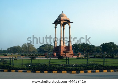 Famous Indian place in Delhi - India Gate