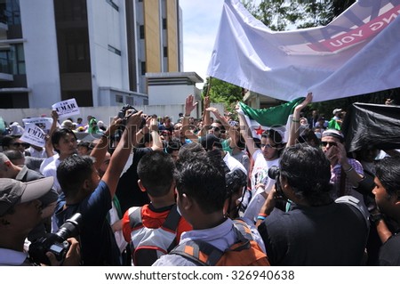 Kuala Lumpur Malaysia May 31st 2013 Unidentified Syrian And Malaysian People Are Marching And Demonstrating Against Bashar Assad In Front Of Syria Embassy In Kuala Lumpur Malaysia Stock Images Page Everypixel