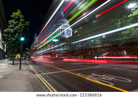 St Paul\'s Cathedral in London. Night shooting with slow shutter speed.