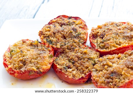 Stuffed tomatoes au gratin