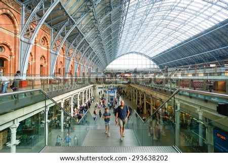 LONDON,ENGLAND - JULY 05, 2015: St Pancras Station international train station in London, this station is the main for Eurostar train to the European countries.