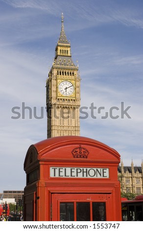 Big Ben behind a typical English phone-booth