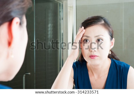 Women have seen their faces in the mirror
