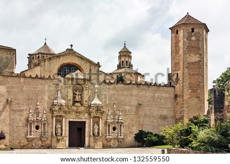 The Monastery of Santa Maria de Poblet is a haven of tranquillity and a resting place of kings.
