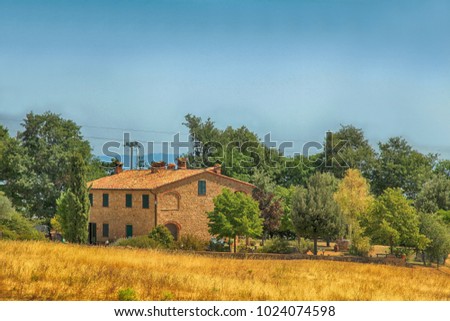 Idyllic rural Tuscan landscape with farmhouse, Italy, Europe Foto d'archivio © 