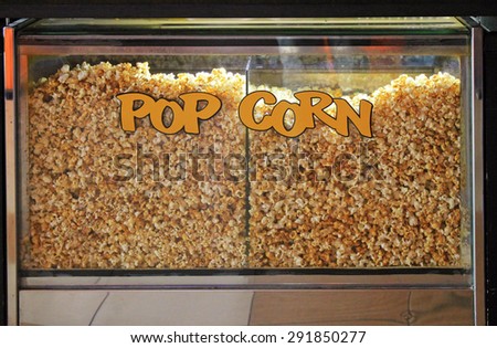 Popcorn in popcorn machine
