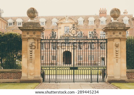 CAMBRIDGE, ENGLAND - 7 MAY 2015: Entrance to St Catherines\' College, Cambridge University, England