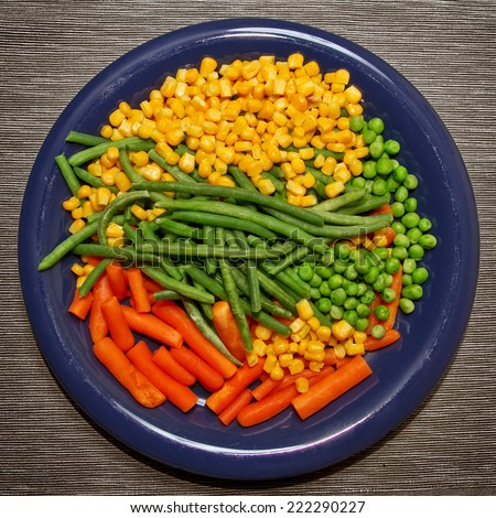 Steamed Organic Vegetable Medly with Peas, Corn, Beans, and Carrots