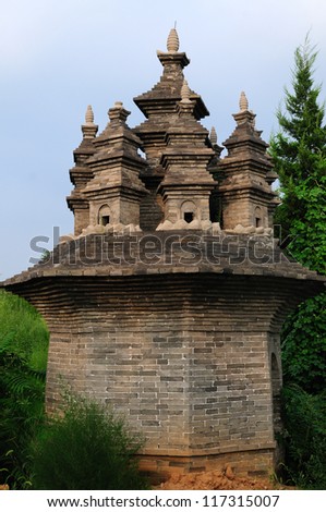 This antique pagoda. The original tower was built during the Song Dynasty in China./Pagoda
