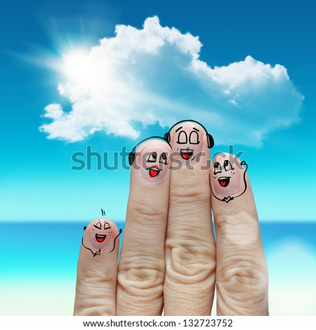 Finger family travels at the beach and singing a song as concept.