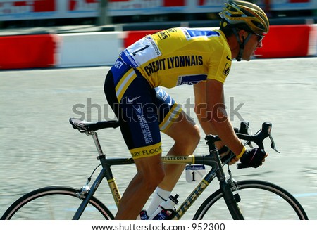 Lance Armstrong 5 minutes from winning record 6th Tour de France - 2004