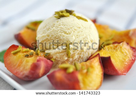 Vanilla Ice Cream with Peach and pistachio