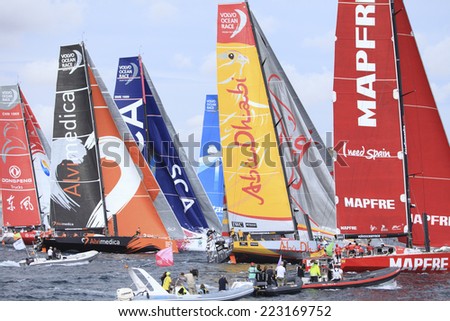 ALICANTE, SPAIN - OCTOBER 11: Boats in the OUTPUT in the Race Exit, \