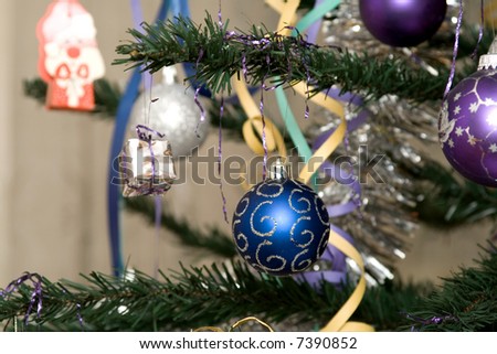 christmas tree decorations in home environment
