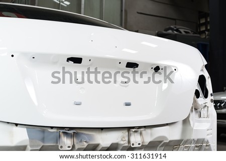 Car paint repair series : Rear of repaint white car