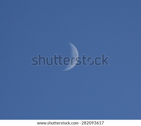 moon on day, moon on blue sky