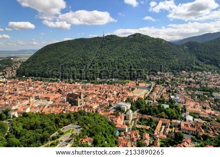 Aerial panorama view over the historical Old Town in the city of Brasov with Tampa mountain in the background. Transylvania, Romania Foto stock © 