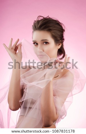 Beautiful naked wedding girl Beautiful naked wedding girl