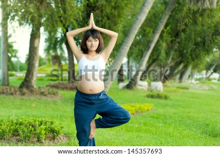 yoga woman pregnant pregnancy exercise