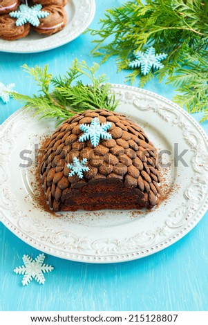 Chocolate fir cone - the idea of Ã?Â¢??Ã?Â¢??a Christmas cake