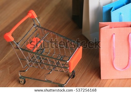 Shopping Cart Stock Photo 537256168 : Shutterstock