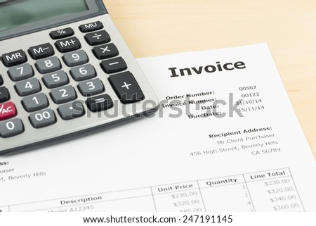 Invoice with calculator business document