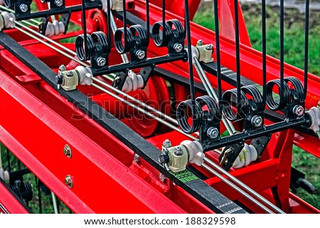Agricultural machine used to transport harvested plant products.