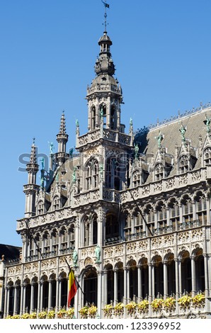 Bruxelles - Grand Place. or Grote Markt  is the central square of Brussels. It is surrounded by guildhalls, the city\'s Town Hall, and the Breadhouse and it is a UNESCO World Heritage Site